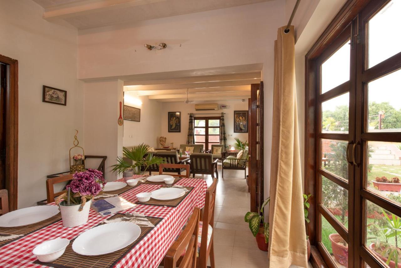 The Singh Farm Cosy Private Pool Farm Villa Gurgaon Bagian luar foto